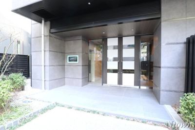 【エントランス】 | S-RESIDENCE名駅南 | 清潔なエントランスです