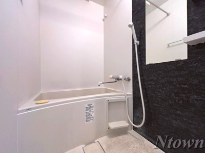 【浴室】 | S-RESIDENCE名駅南 | 落ち着いた空間のお風呂です