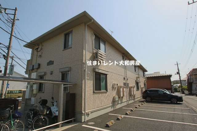 サンフレア東林間の外観