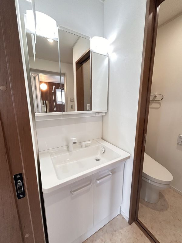 サンライズ大山Ⅱの独立洗面台