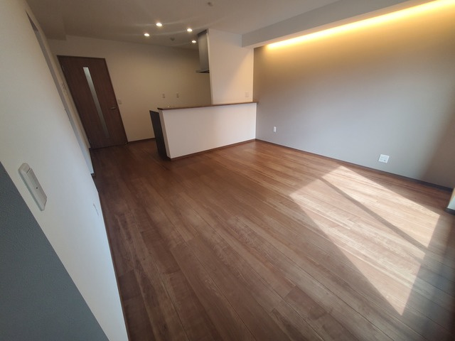 ＡＶＡＮＣＥ　ＩＳＳＨＡの洋室|前回募集時の写真です