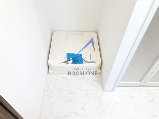 CREAL門前仲町の設備|洗濯機置き場です。