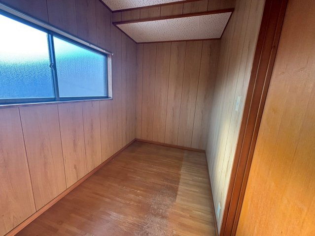 柏市中新宿　◎ゴルフクラブ近くの中古物件◎の洋室