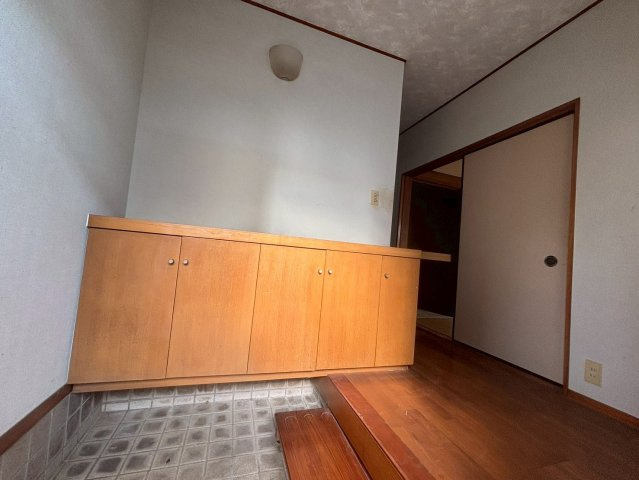 柏市中新宿　◎ゴルフクラブ近くの中古物件◎の玄関