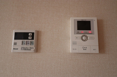 【セキュリティ】 | ヴェルドミール 弐番館 | テレビインターホン