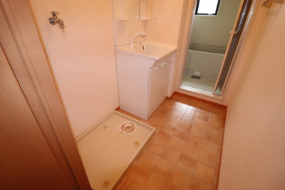 【洗面所】 | ヴェルドミール 弐番館 | 洗面所 洗髪洗面化粧台あり