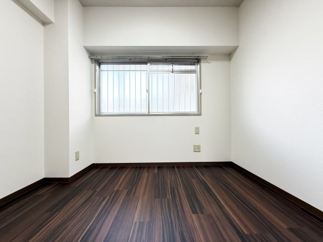 サンハイツ上町（１）の洋室