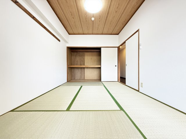 サンハイツ上町（１）の和室