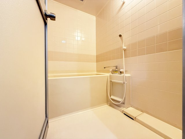 サンハイツ上町（１）の浴室