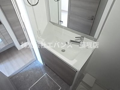 【独立洗面台】 | ラ・パートメント本千葉 | 独立洗面化粧台付き