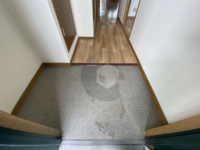 ニュープリーメルの玄関