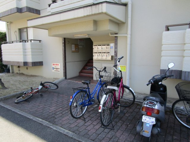 メゾン辻のエントランス