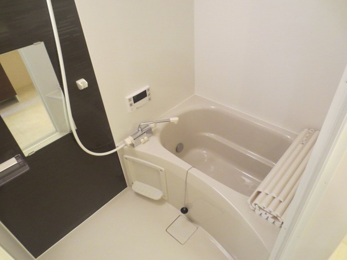 グラン・プラース Ｆの浴室|バス