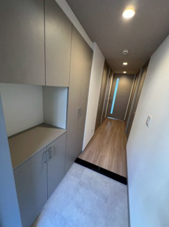 【玄関】 | ラムザタワー | 玄関にはシューズボックスを備えており、靴をすっきり収納できます。