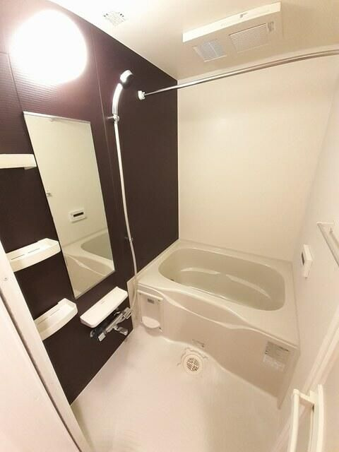 アンソレイエの浴室