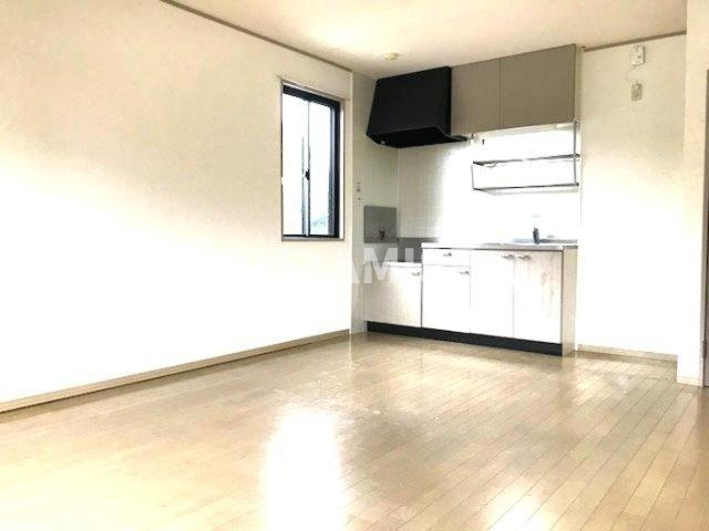 インター池田B棟の居間・リビング