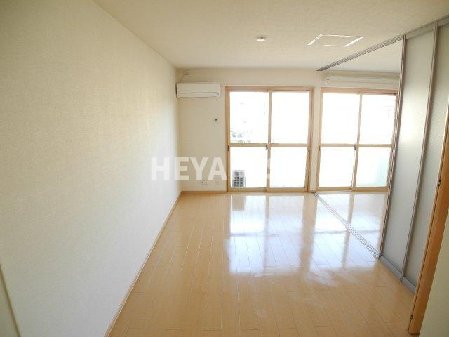 アルペジオ久原B棟の居間・リビング|※室内画像は別号室のもの