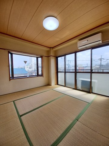 ローラ中央の和室|別部屋参考用写真