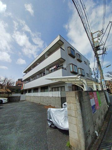 ローラ中央の外観