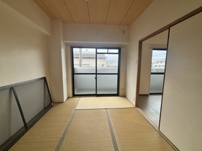 【寝室】 | エスポワール