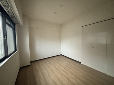 【洋室】 | エスポワール