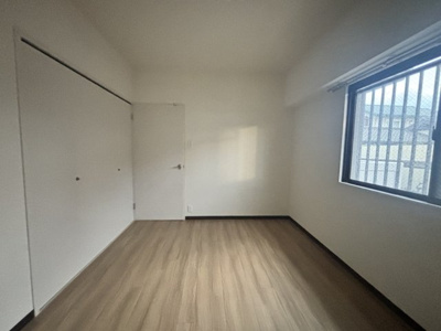 【洋室】 | エスポワール