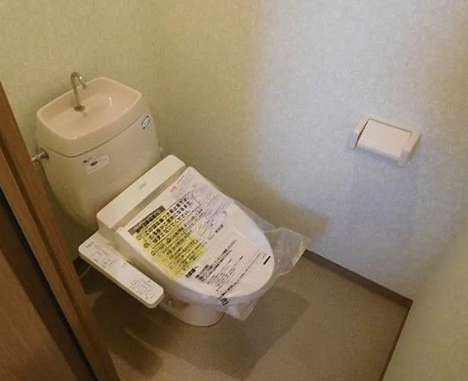 カーサKOYANAGIのトイレ