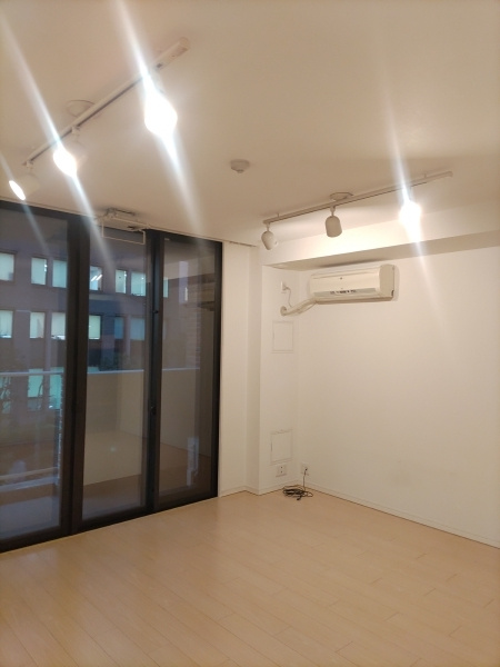 目白ガーデンヒルズAの居間・リビング