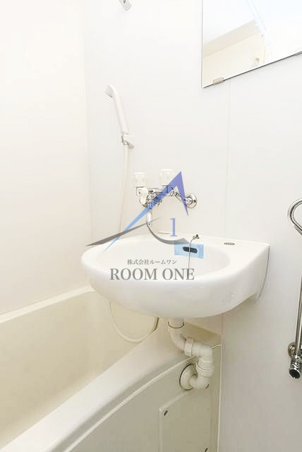 メゾン・ド・荻窪の洗面所|洗面台です。