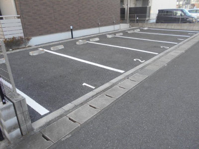 【駐車場】 | ミランダルミエール | 画像5