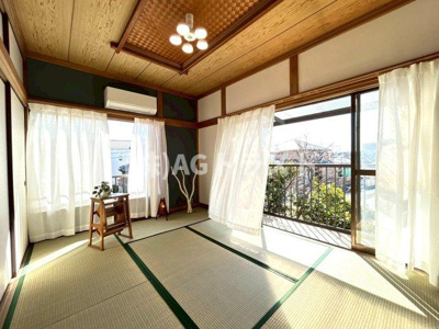 【展望】 | もみじと夕陽のテラス