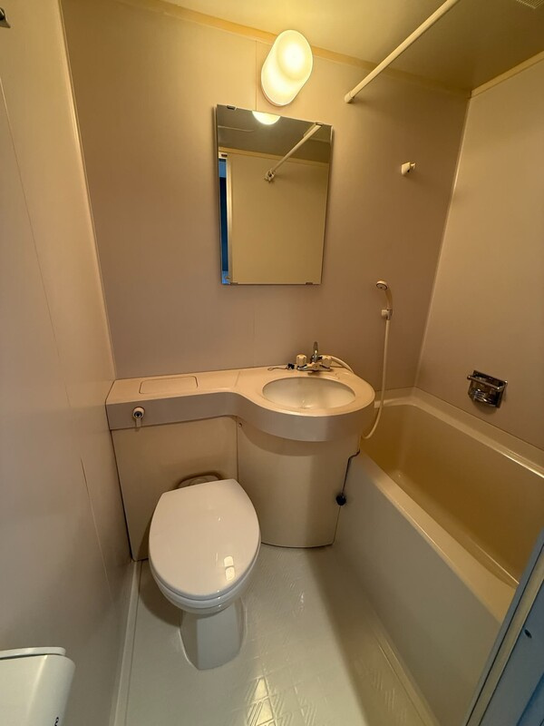 府中ウエストの浴室|※別号室参考写真です