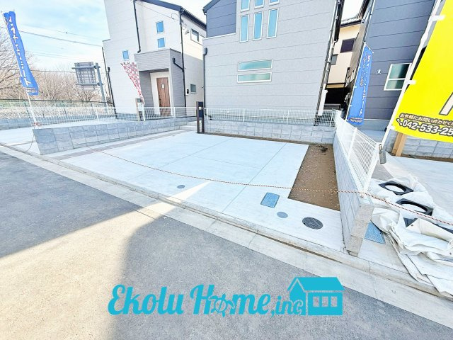 あきる野瀬戸岡第4期　全9棟　5号棟の駐車場|2026年02月　撮影