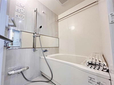 【浴室】 | 港南台プリンスハイツ六号館第1棟 | 落ち着いた空間のお風呂です