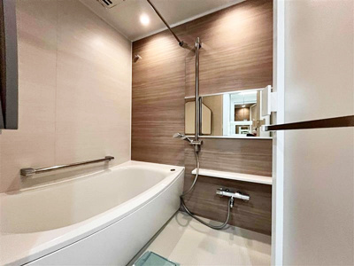 【浴室】 | ヒルズ戸塚ヴェルデスクエア | コンパクトで使いやすいお風呂です