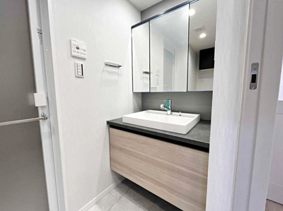 【独立洗面台】 | ダイアパレスワンダースケープ | 独立洗面台です