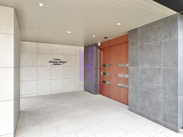 ユニハイム駒川中野レジデンスのエントランス