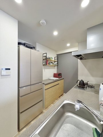 ユニハイム駒川中野レジデンスのキッチン