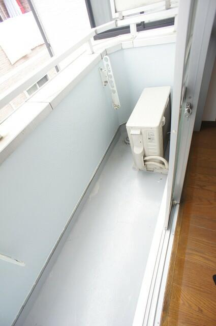 ブロードフラットのバルコニー