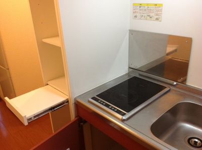 【キッチン】 | レオネクスト日明 | キッチンの収納も充実してます！