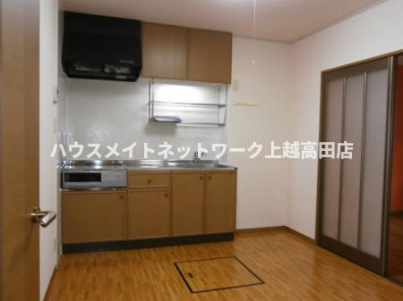 シャンド・フルール Ａの居間・リビング|ＤＫ