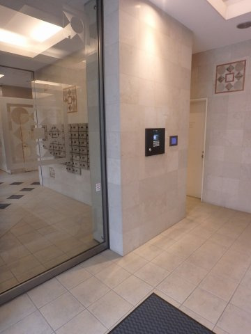 小石川シティハイツの外観