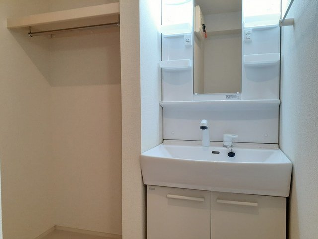 ファースト・リングⅤの洗面所