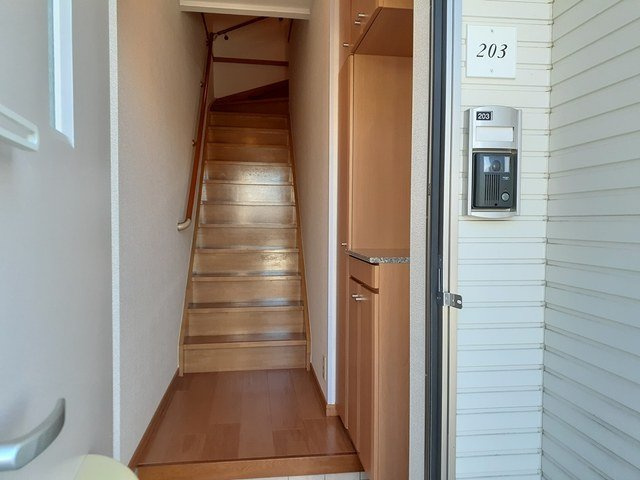 カーサ・アルドーレＢの玄関