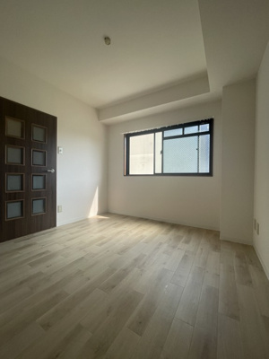 【洋室】 | ルミエール