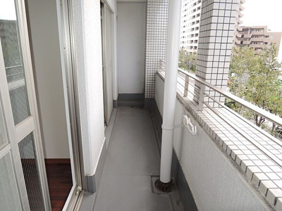 【バルコニー】 | プラドビル