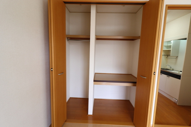 【収納】 | コーポラス羽屋A | 206　収納