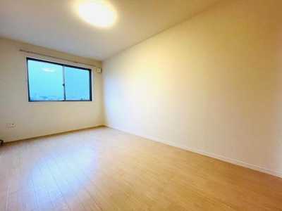 【内装】 | ピアクール | 洋室