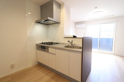 【キッチン】 | PREMILIFE須賀 | 305　キッチン