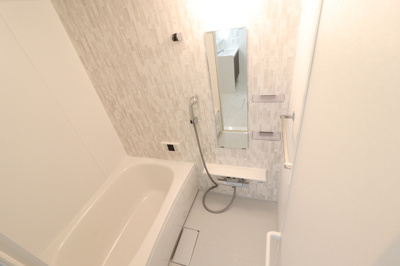 【浴室】 | PREMILIFE須賀 | 305　バス